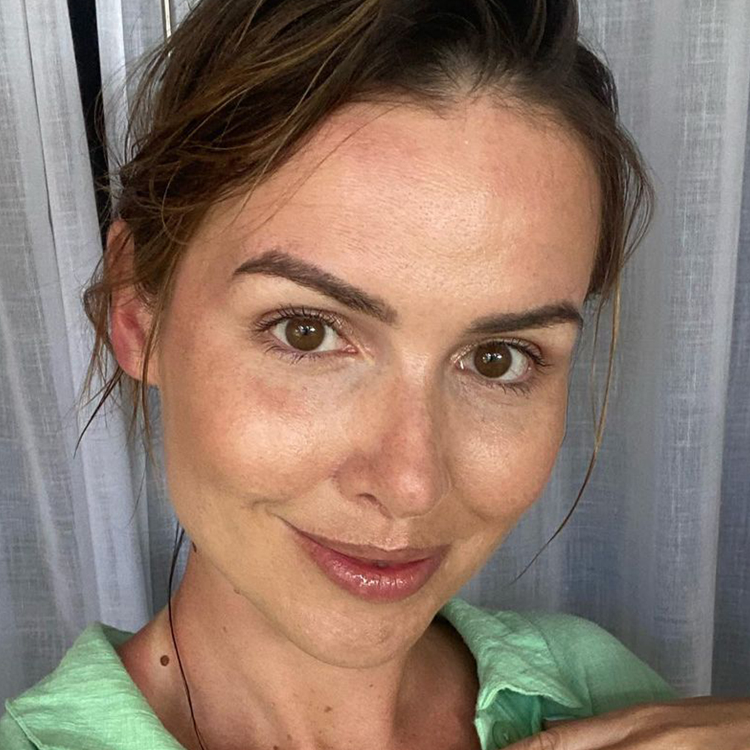 Ten manicure będzie hitem wiosny 2023. Pomaluj paznokcie jak Marta Żmuda Trzebiatowska